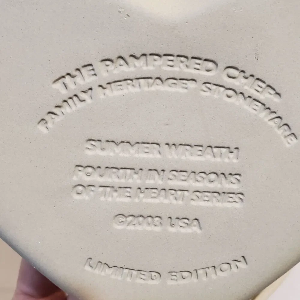 2003 Pampered‎ Chef Cookie Mold Family Heritage Stoneware Spring Autumn Winter 3